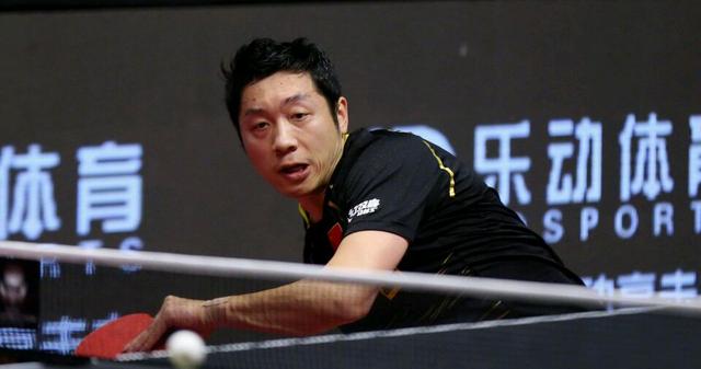 维尼修斯作 维尼修斯作